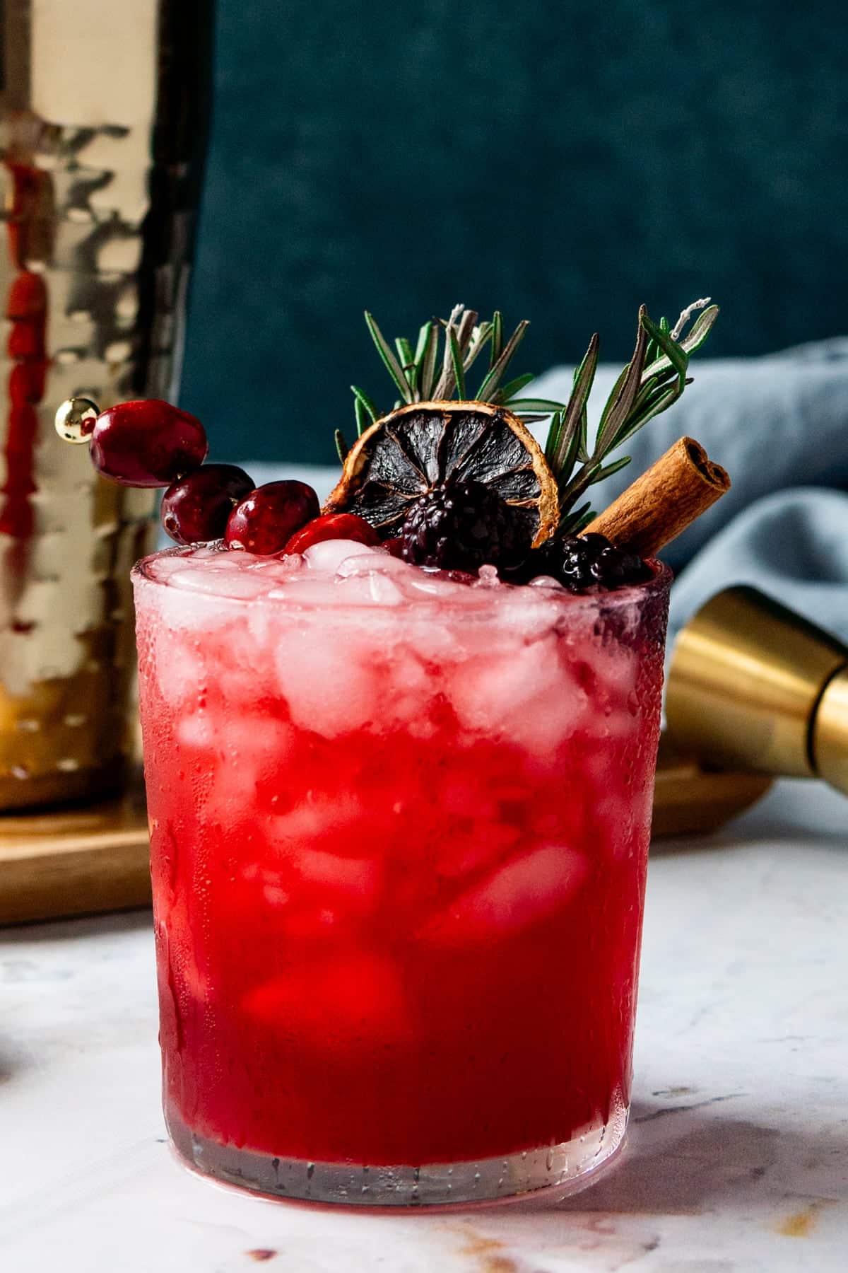 Blackberry Gin Smash Cocktail